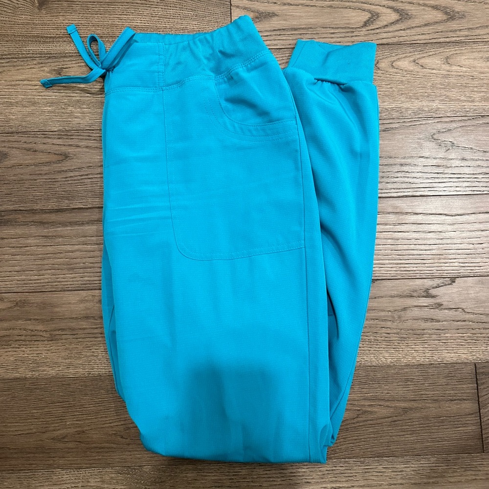 Heart Soul Women’s Scrub jogger pants